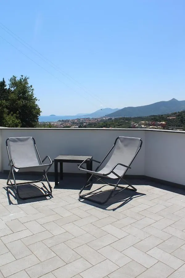 Abelia 4 Apartment Pietra Ligure 0*,  Italy